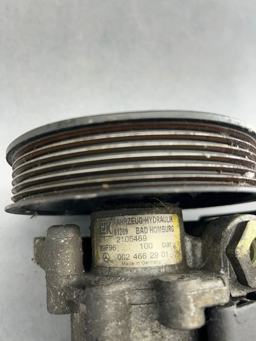 Pompa servodirectie mecanica 0024662901 Mercedes-Benz E-Class 1996