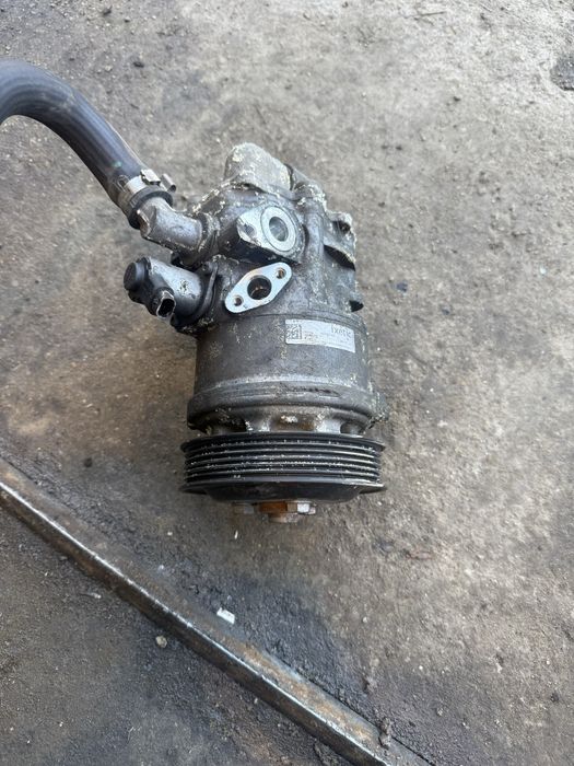 Хидравлична помпа bmw f10 f11 530xd 535xd бмв ф10 ф11 530хд 535хд