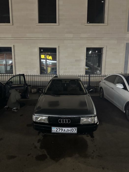 Продам AUDI 80 b3