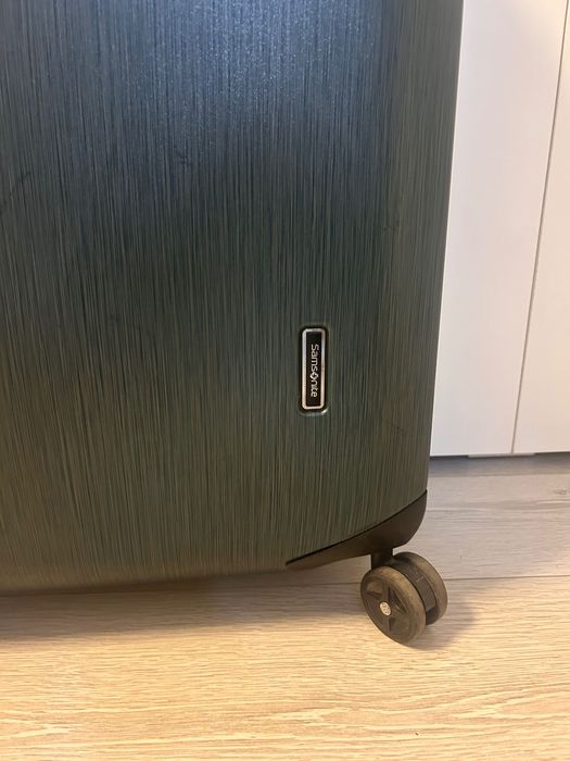 Чемодан Samsonite большой