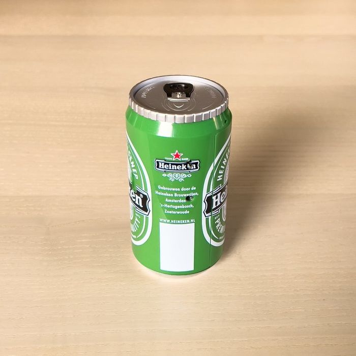 Фотоапарат кутия от бира Heineken НОВ