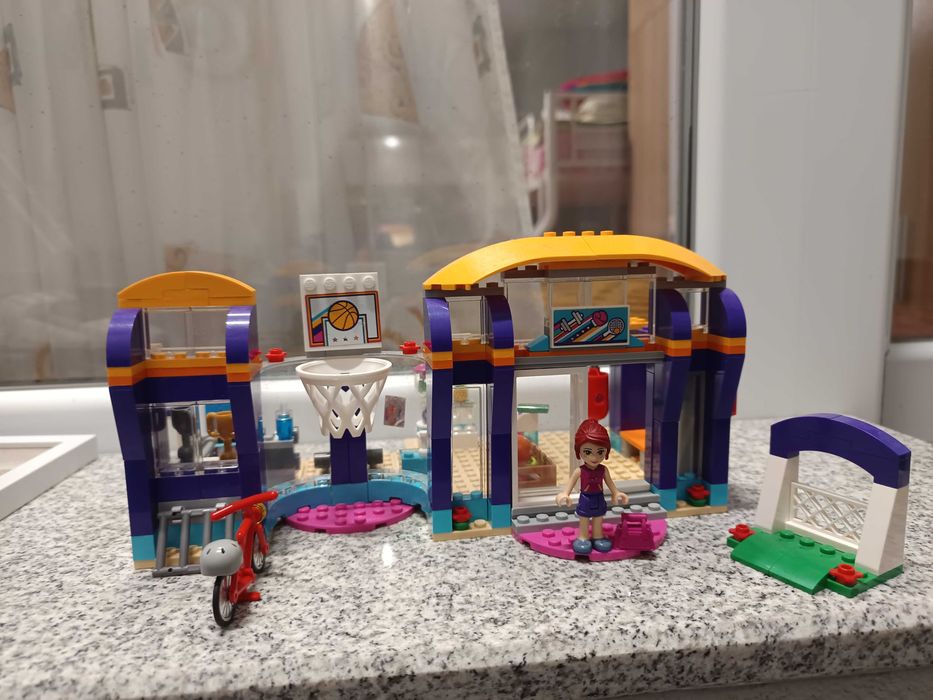 Конструктор Лего Сити и Френдс