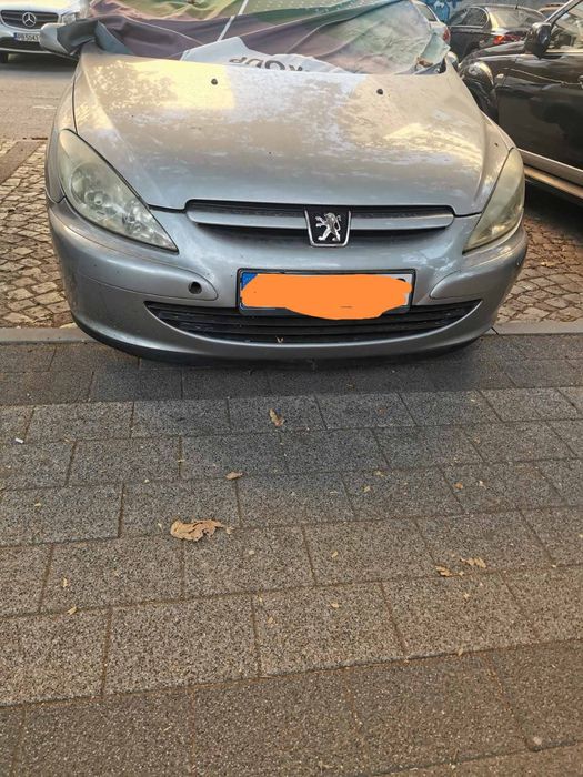 Peugeot 307 Комплект от  Предна броня, калници , подкалници и капак и предва греда
