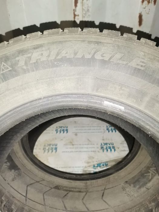 Продам шины бу . 215*70R16