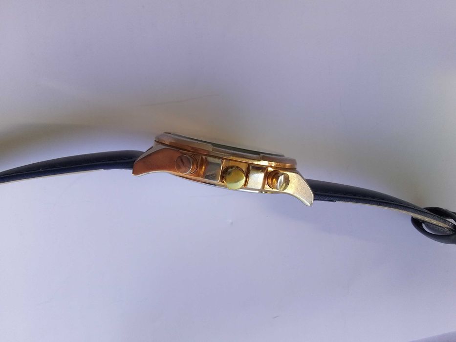 Мъжки часовник Ferrucci (45 mm) като нов