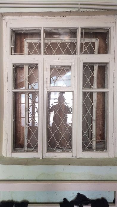 Deraza romlari oynalari bilan