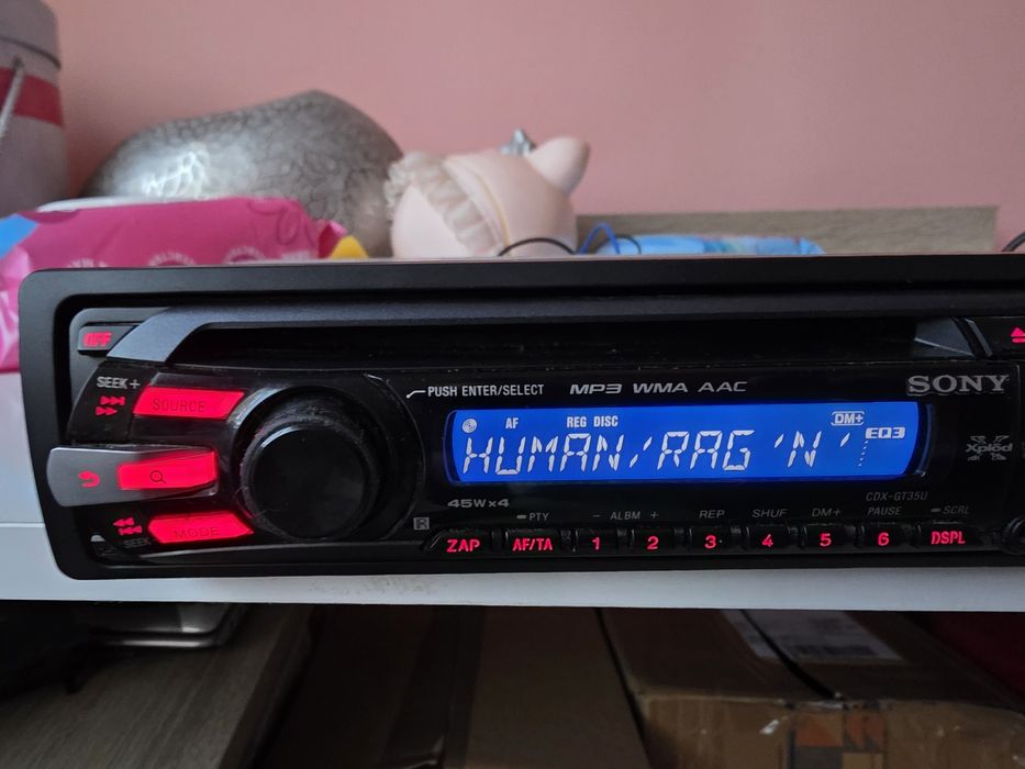 Продавам Sony с усб