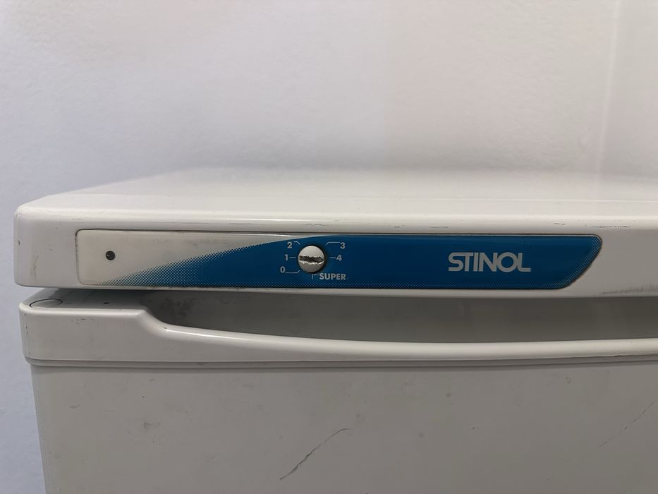 Морозильник марки Stinol