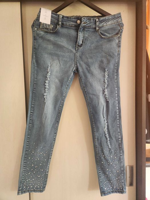 Дънки с кристали нови