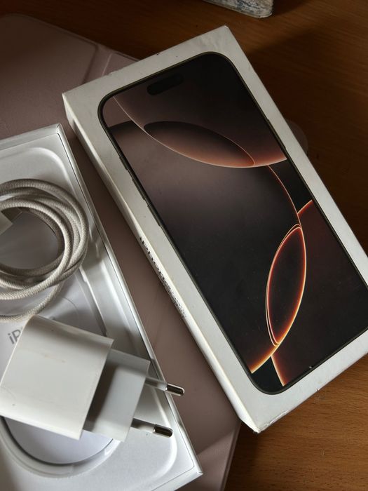 iPhone 16 Pro Max[Gold, 256GB]