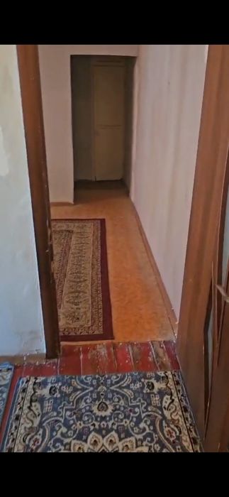Продам 2 х комнатную Жангелдина