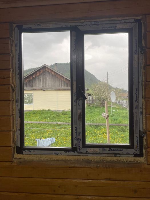 Пластиковые окна двери.