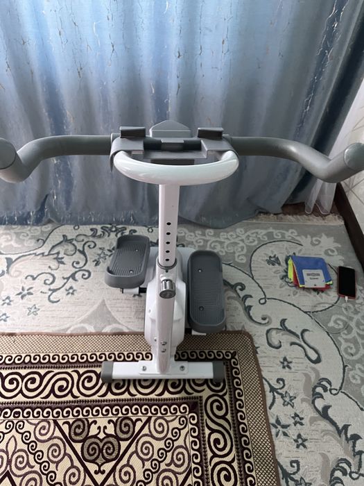 велотренажёр.