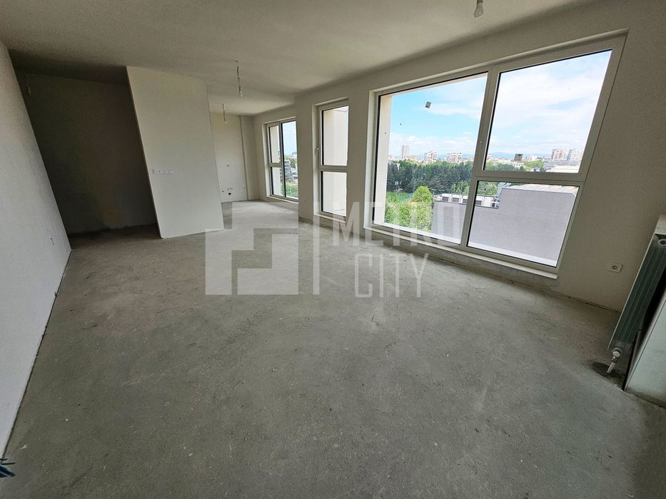 Продава се Тристаен апартамент в София, Хладилника - 128 кв.м за 3084 €/кв.м - Снимка #2