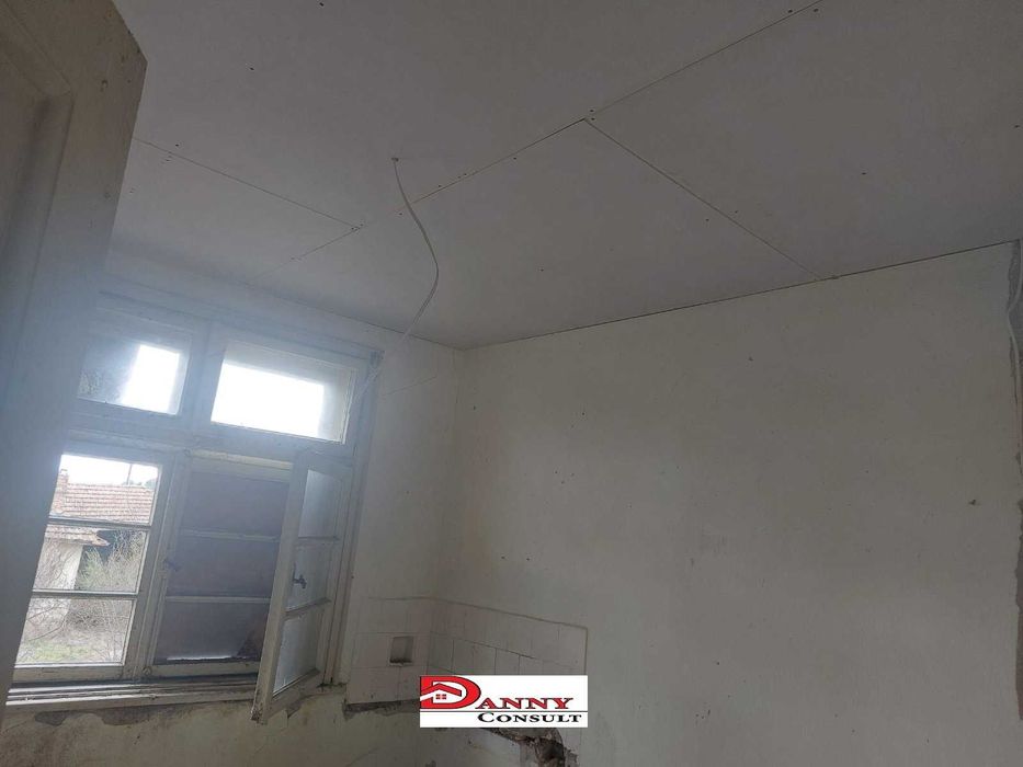 Продава се Къща в с. Михалци, Област Велико Търново - 150 кв.м за 170 €/кв.м - Снимка #15