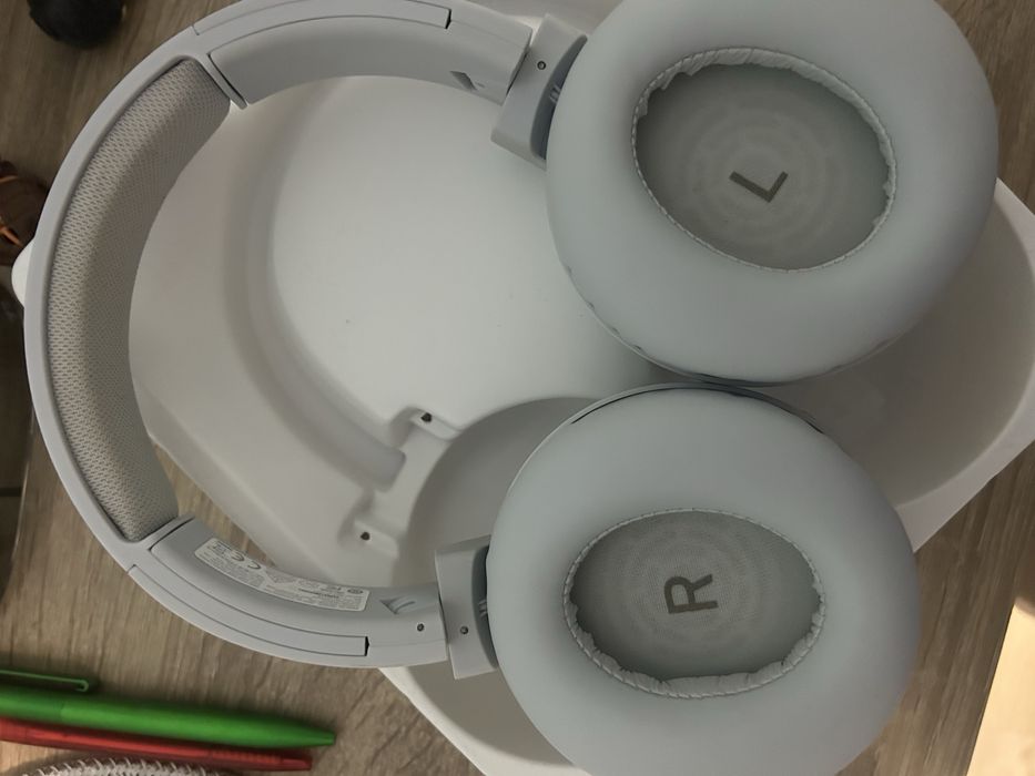 Безжички слушаки Philips