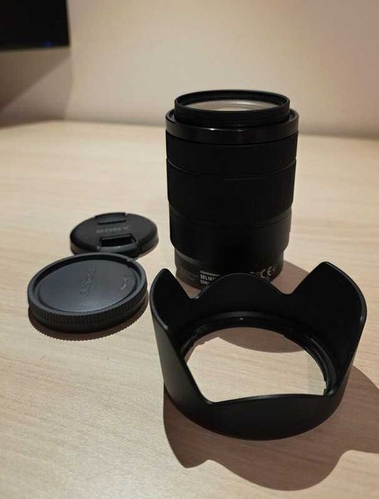 Obiectiv foto Sony 18-135mm F3.5-5.6, OSS, montură Sony-E