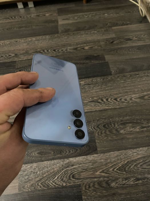 Самсунг а15. 135лв