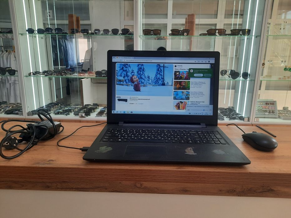 Нoутбyk Lenovo hdd 500 гб Зарядka мышka