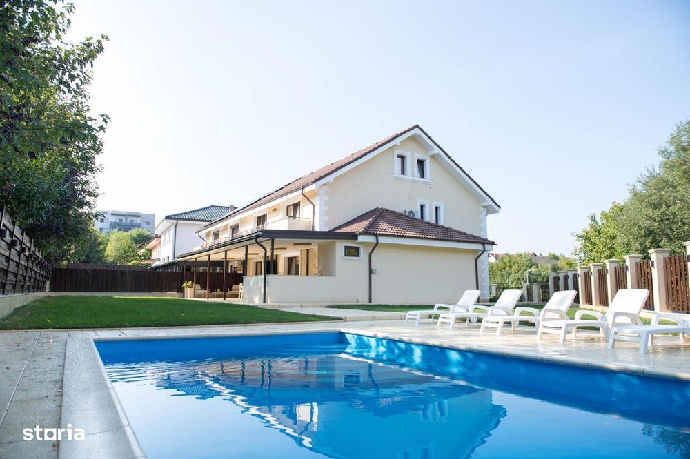 Casa 5 camere, 5 bai, Borhanci + Garaj, Piscina si curte 700 mp