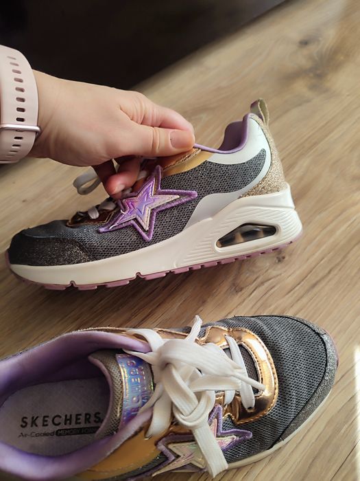 Маратонки за момиче на Skechers