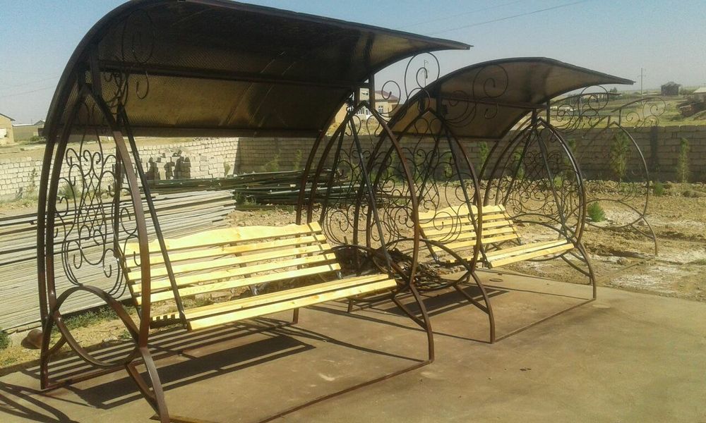 Хар хил турдаги темир ва ёгоч парта стол стуллар