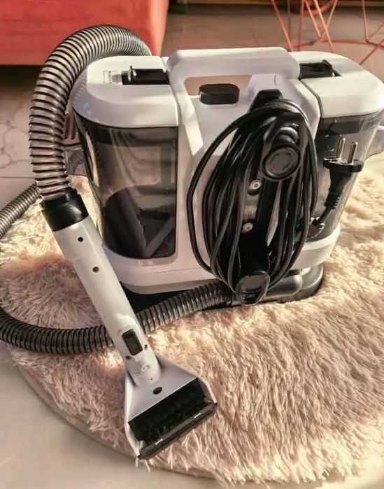 Перяща прахосмукачка