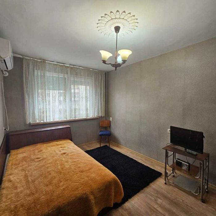 Дава се под наем Двустаен апартамент в Русе, Родина 2 - 65 кв.м за 359.04 € - Снимка #6