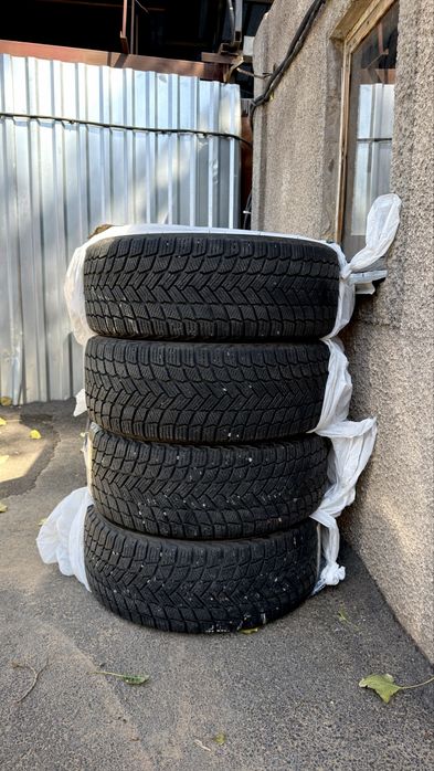 Michelin x-ice snow 235/45/18