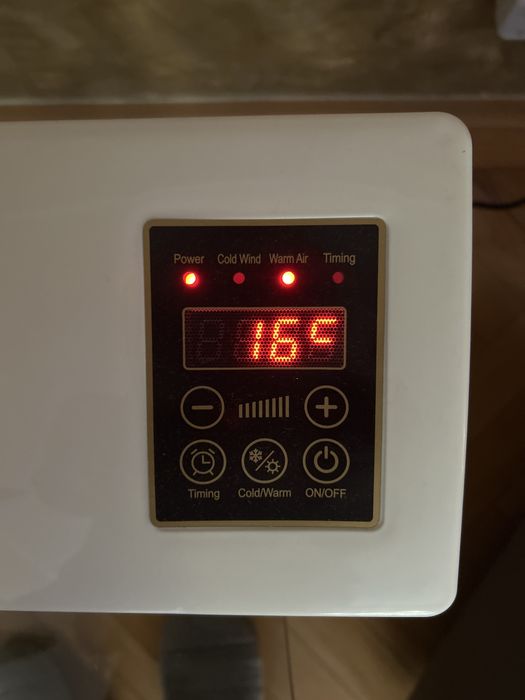 Vand ventilator de perete