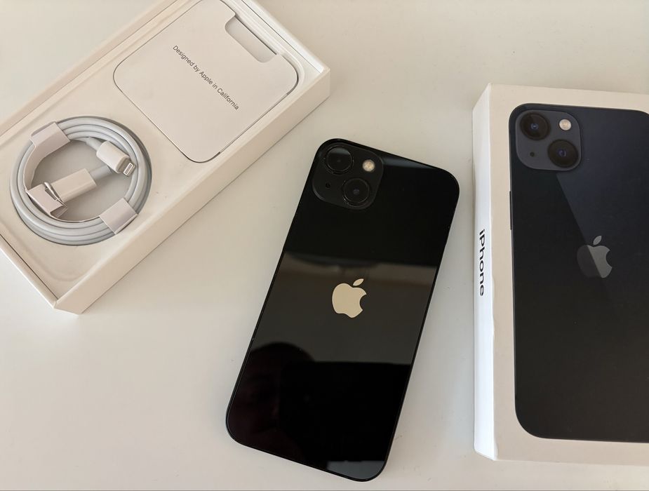 iPhone 13 black 128gb