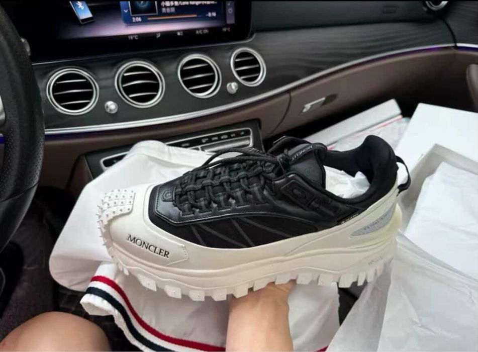 MONCLER Trailgrip 40-45 номер НАЛИЧНИ
