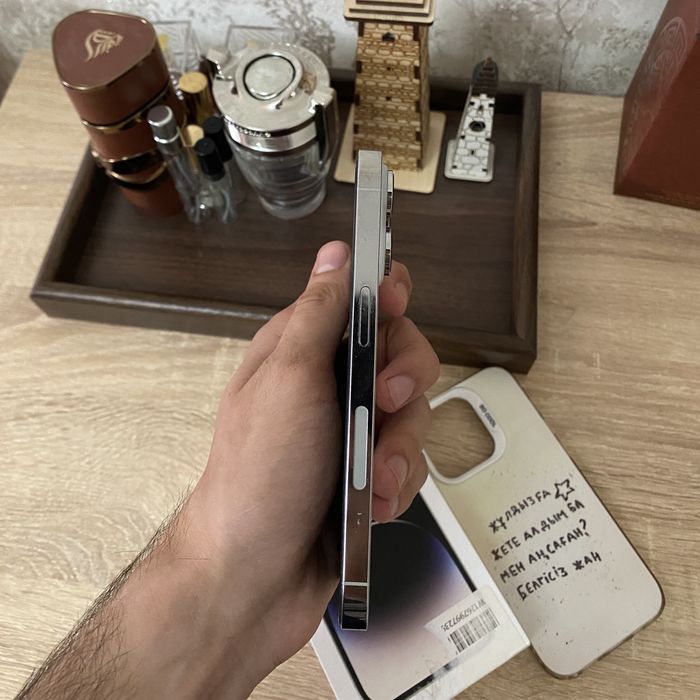 Айфон iPhone 14 pro Silver