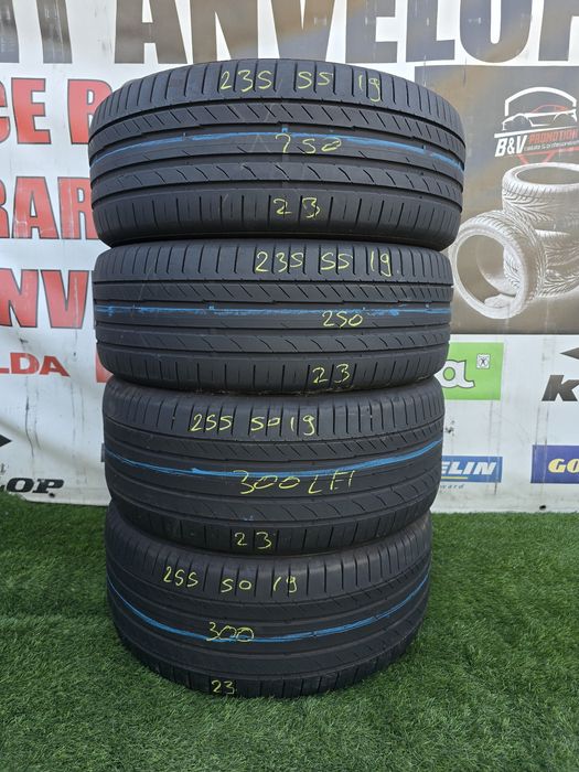 Set 235 55 19  255 50 19 continental