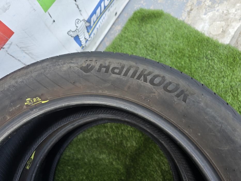 235 55 19 hankook