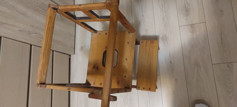 Монтесори помощна кула