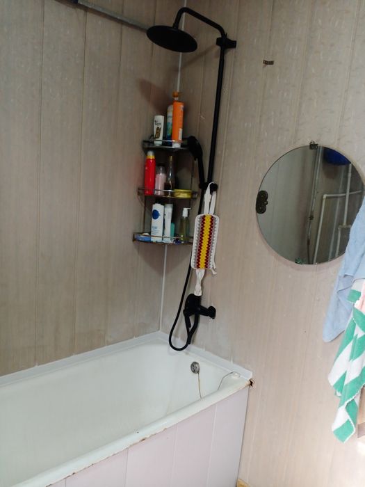 Квартира 4 комнатни 1-етаж