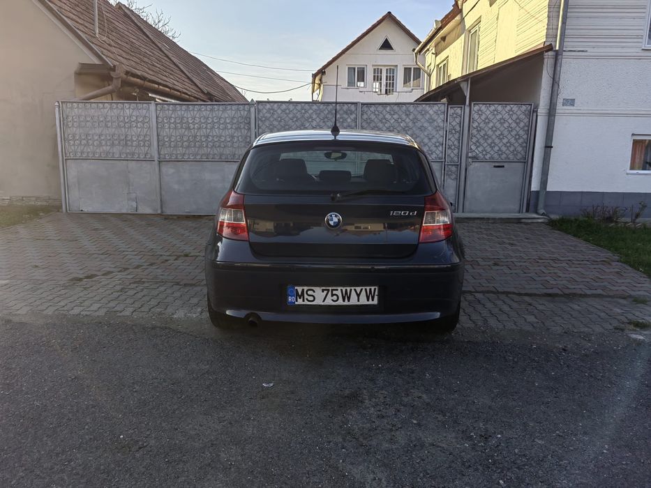 BMW seria 1 , e 87 , 120 d.