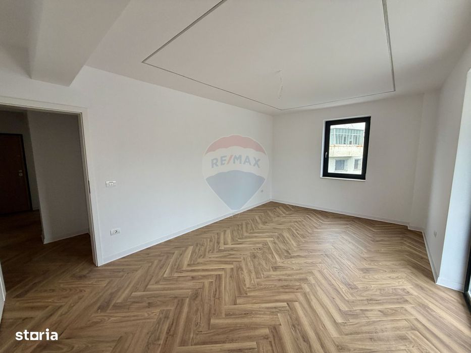 Apartament 3 camere bloc nou zona Finante