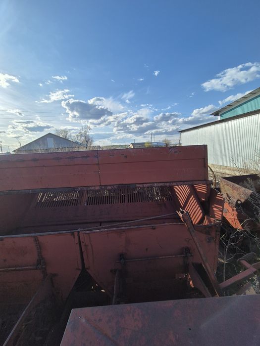 Продам картофелесажалку