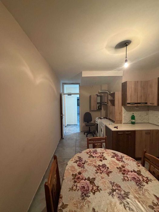 Четиристаен апартамент в Стара Загора,кв.Зора