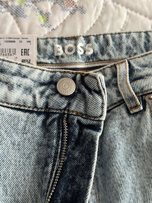 Чисто нови дънки Boss