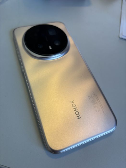HONOR MAGIC 8 pro 512/12 gold