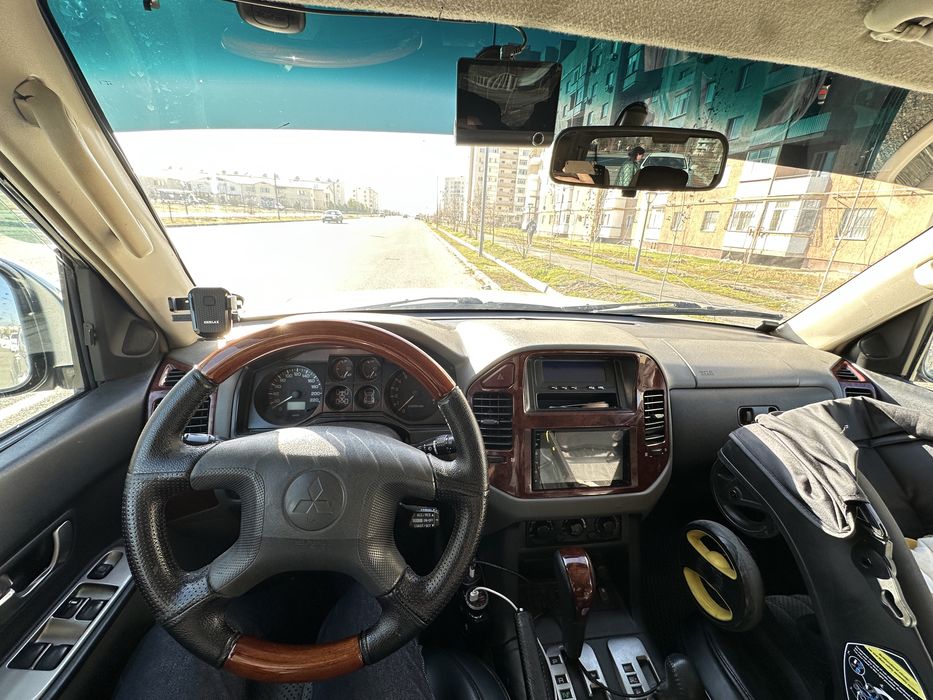 Митсубиси Паджеро