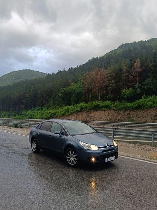 Citroen C4       .