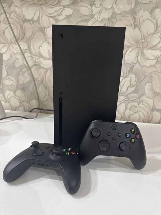 Xbox sesies X, 2x gamepad