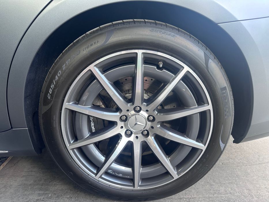 Джанти 20" с гуми за S63AMG W223, неразличими от нови.
