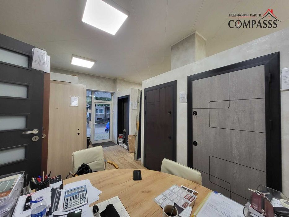 Продава се Магазин в Добрич, Център - 86 кв.м за 2500 €/кв.м - Снимка #1