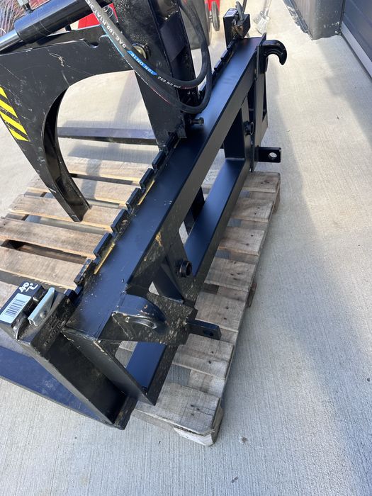 Cadru paleti , graifar tractor incarcator frontal