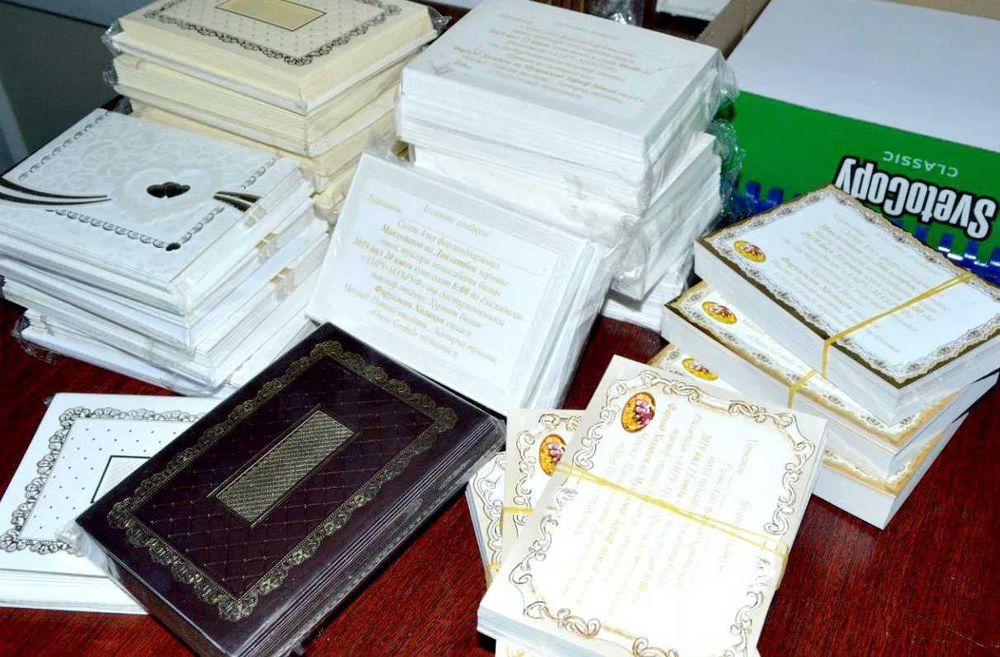 Графика дизайнери,Логотип ва слайд роликлар